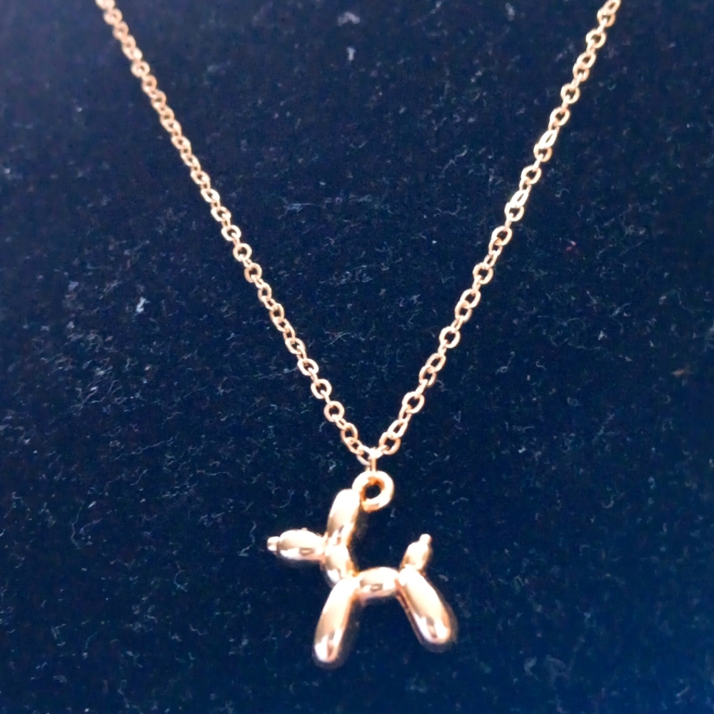 Balloon dog pendant